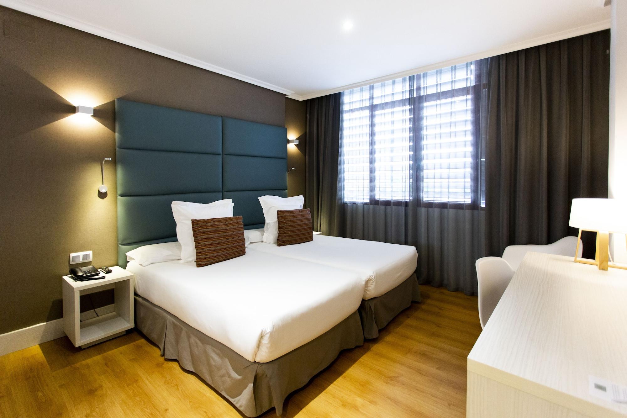 Hotel Pax Guadalajara Kültér fotó