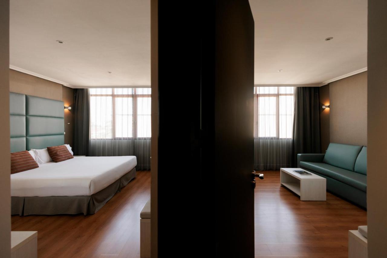 Hotel Pax Guadalajara Kültér fotó